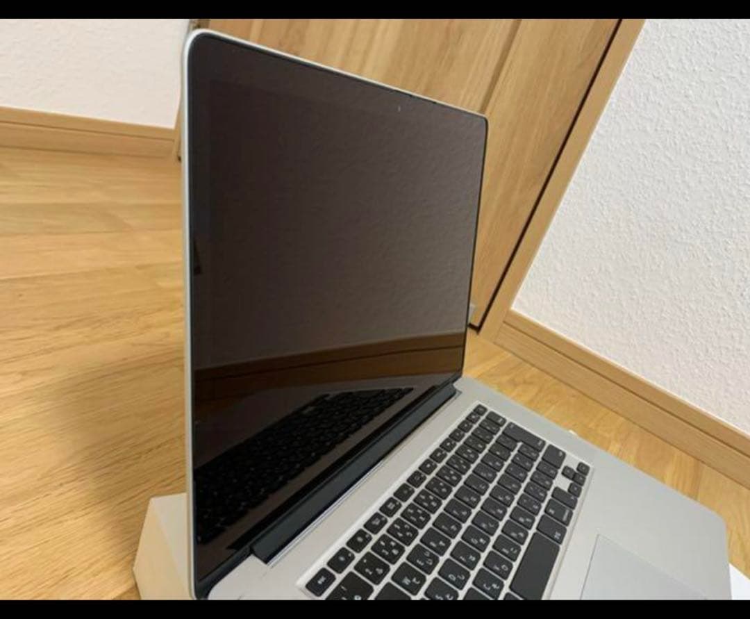 MacBook Pro 15.4インチretina ディスプレイMid 2012