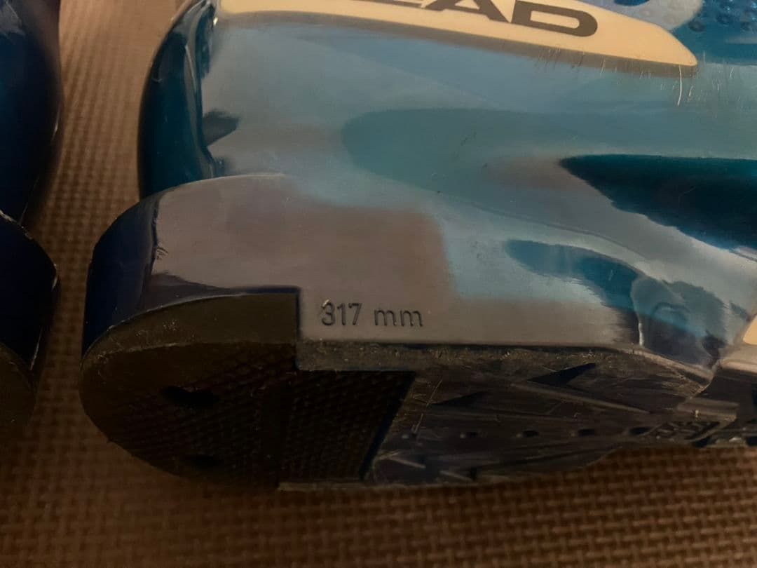 HEAD ヘッド　スキーブーツ　27cm〜27.5cm 足幅広め 履き心地ソフト