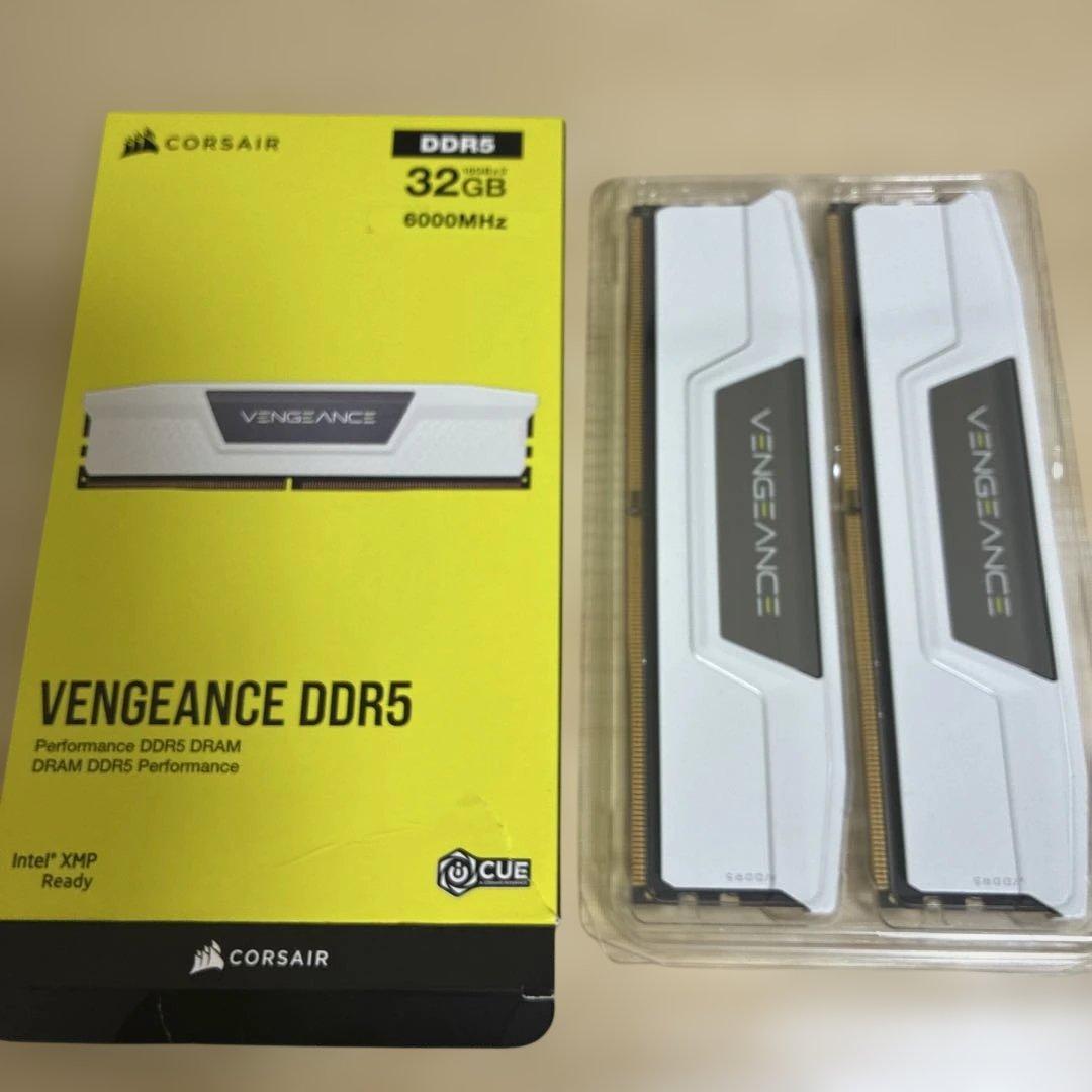 CORSAIR VENGEANCE DDR5 32GB 6000MHz メモリ