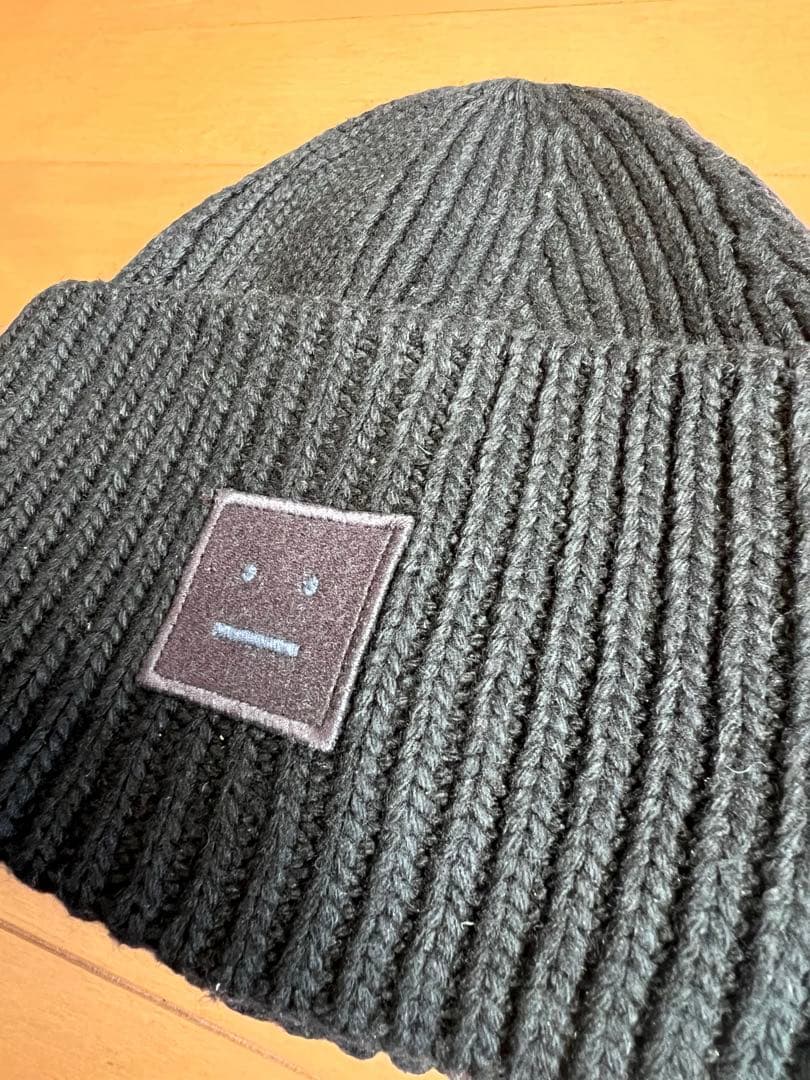 アクネストゥディオ　ニット帽　Acne Studios 帽子　ブラック　黒