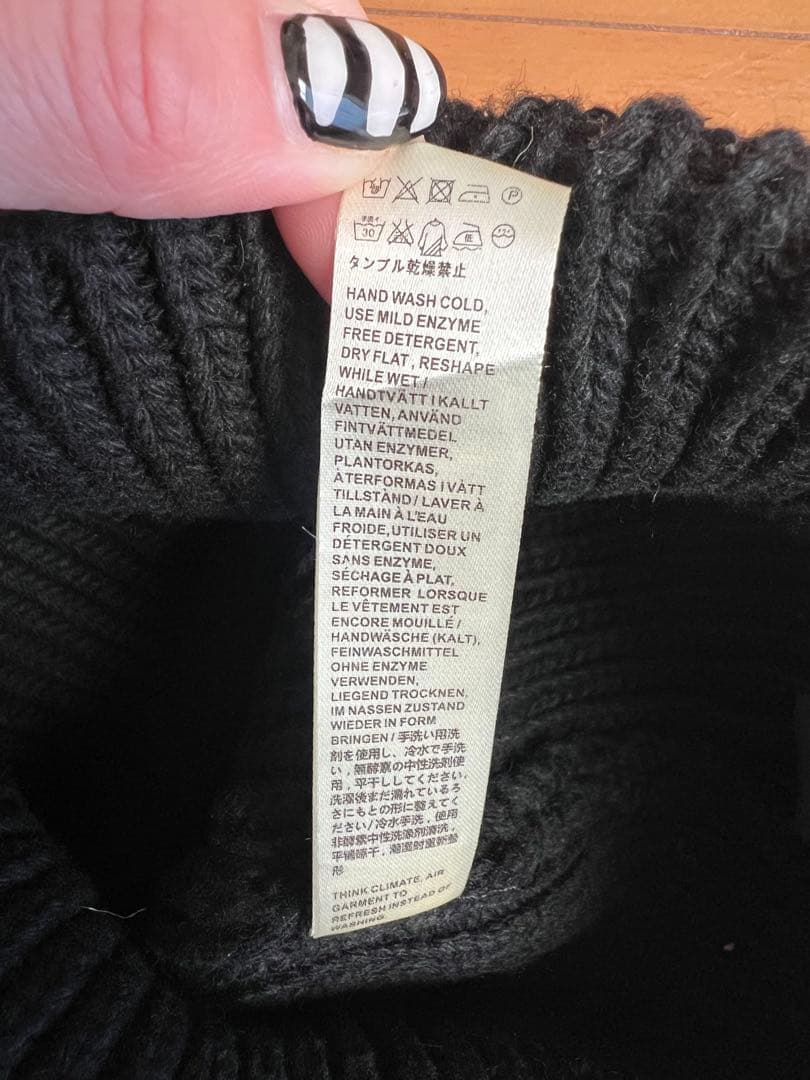 アクネストゥディオ　ニット帽　Acne Studios 帽子　ブラック　黒