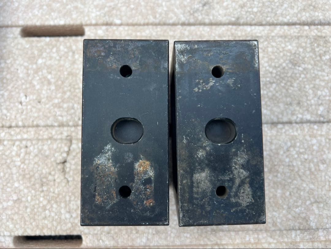 Genb リーフスプリングブロック ハイエース 玄武3インチブロック