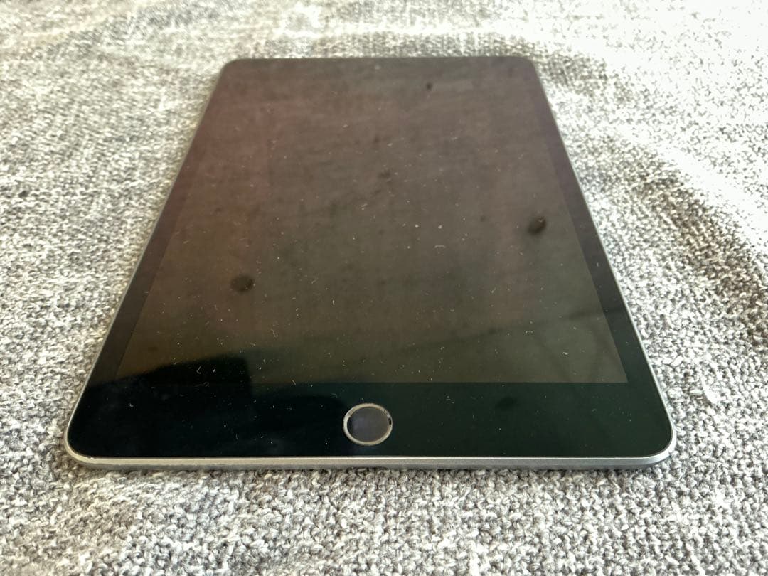 APPLE iPad mini5 256GB Wi-Fi+セルラー SIMフリー