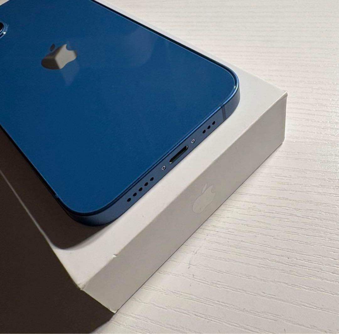 iPhone13 128GB ブルー SIMフリー 極美品