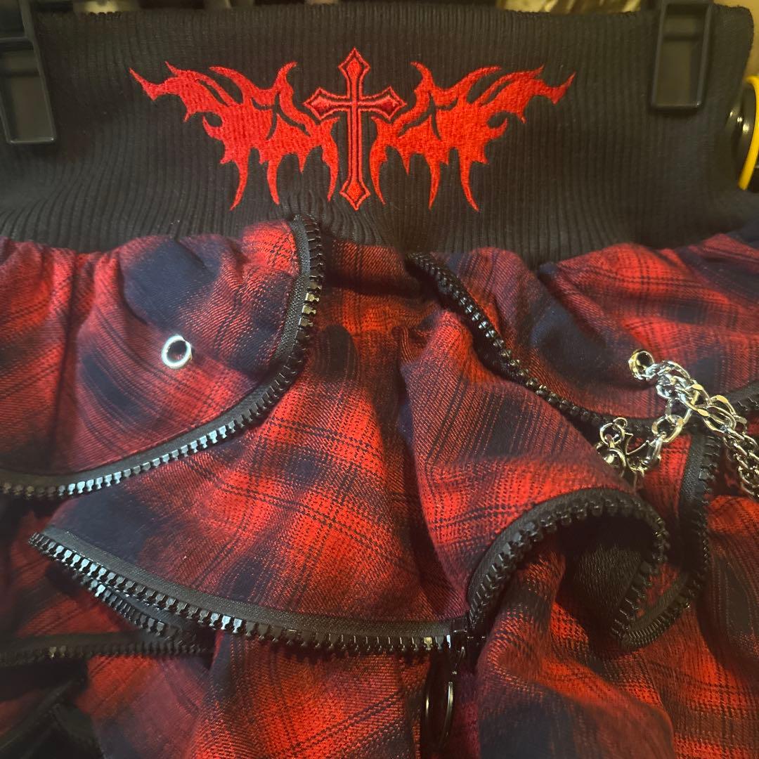 GrrrtheLipper悪魔NO！？ジップスカート 赤 ガルルザリッパー