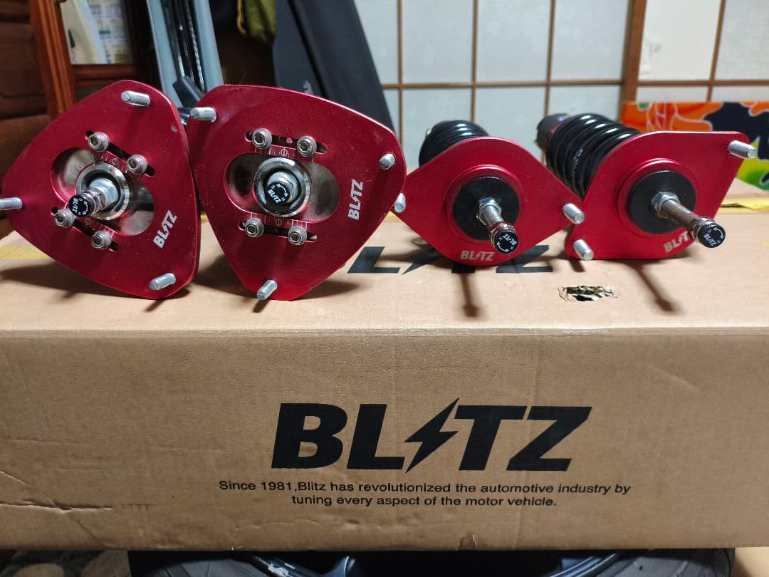BLITZ DAMPER-ZZR 車高調　86 BRZ