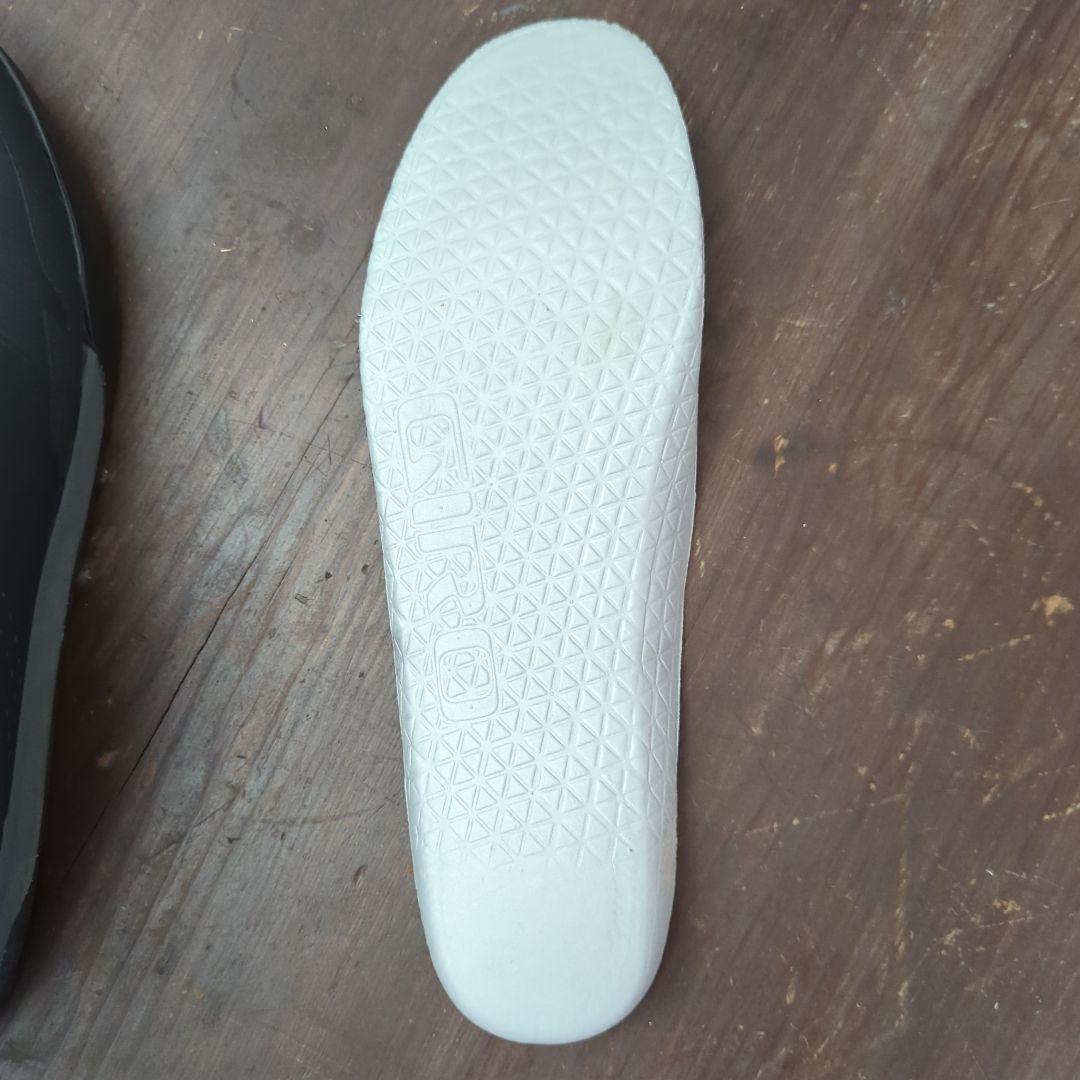 giro サイクリングシューズ　ラッチ