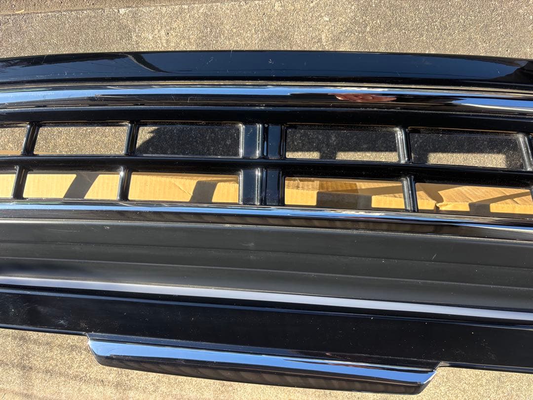 ヴェルファイア30系前期モデリスタフロントグリル✨