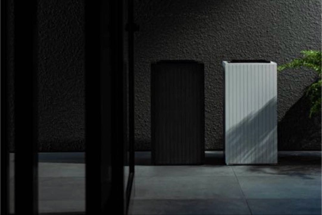 ZitA SQUARE ホワイト　新品未使用　自動ゴミ箱 ジータスクエア