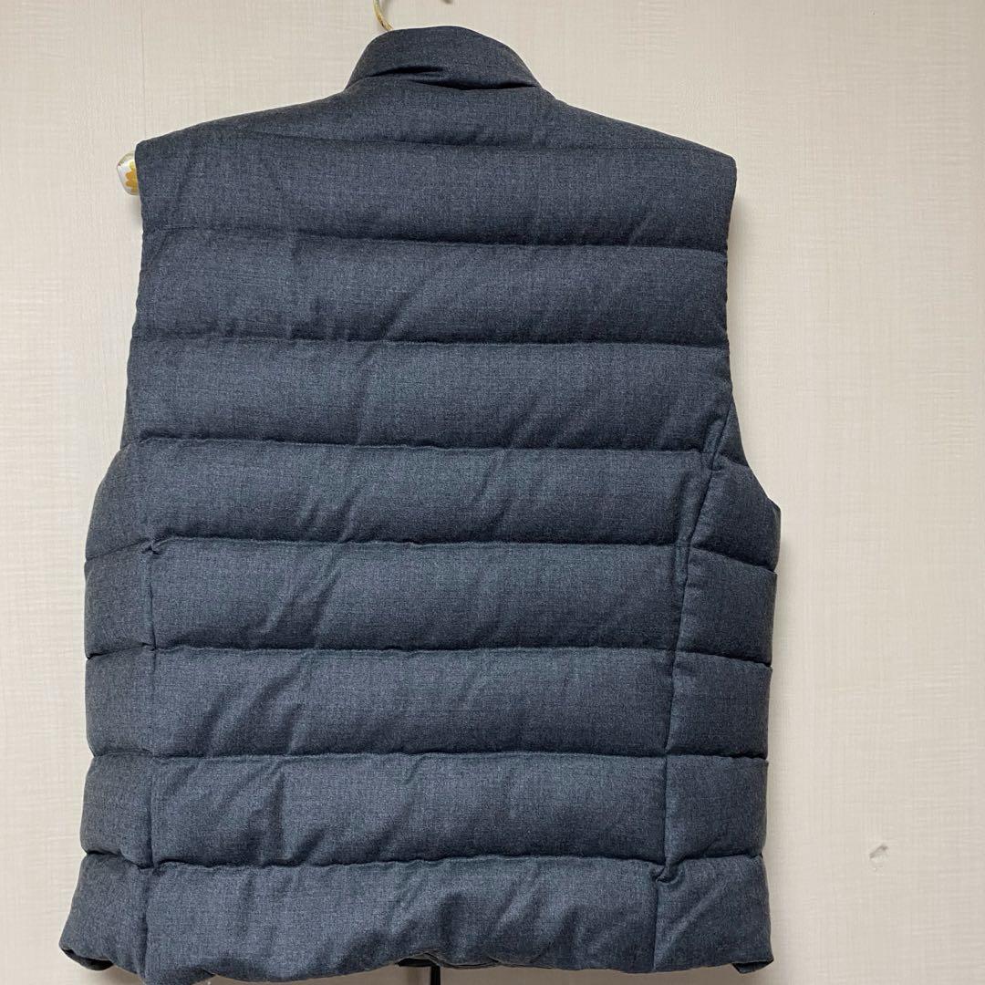 美品MooRER OLIVER-Lウールカシミアダウンベストグレー48 Ｌサイズ