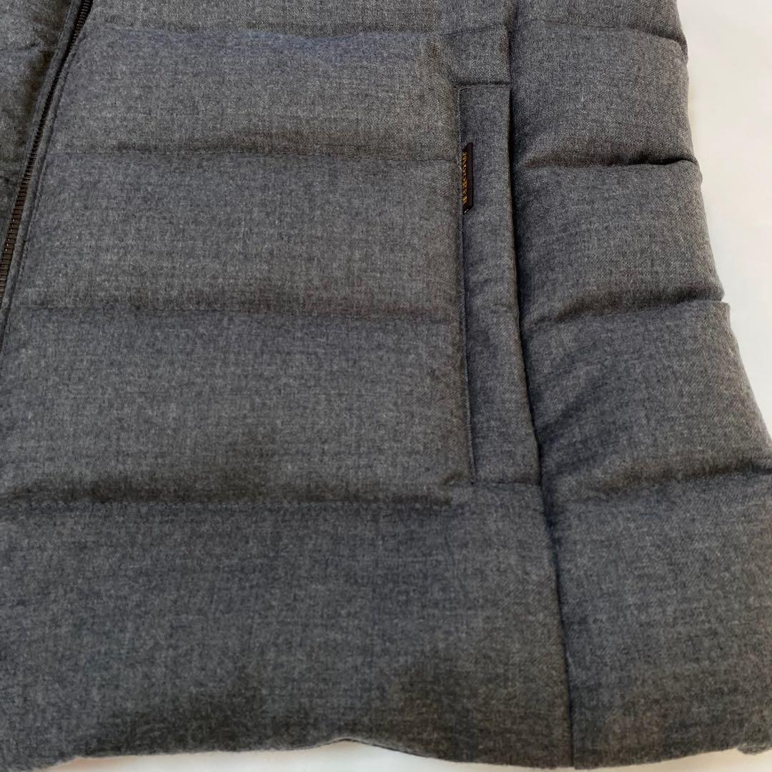 美品MooRER OLIVER-Lウールカシミアダウンベストグレー48 Ｌサイズ