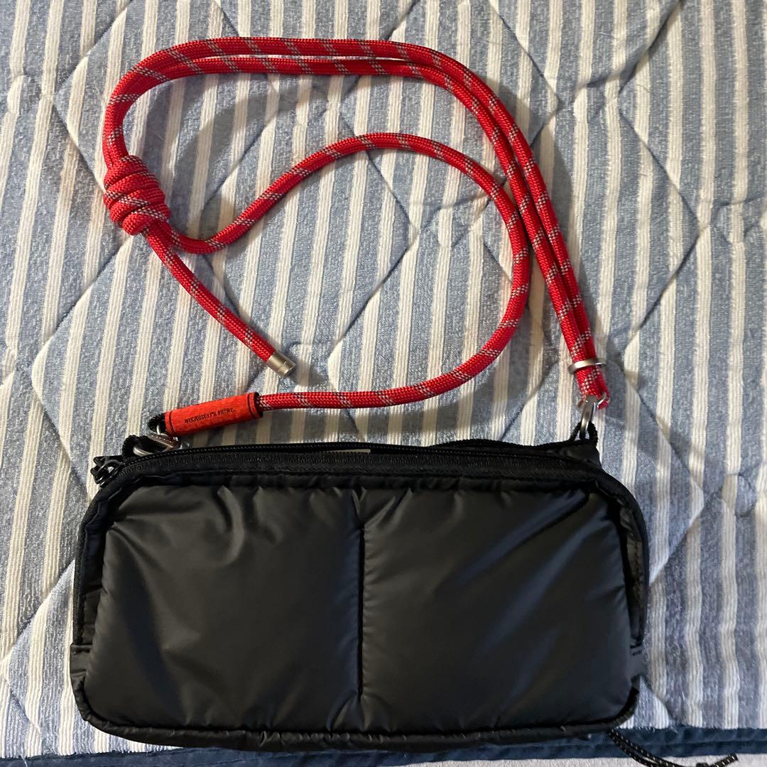 トポロジー　ボトル　サコッシュ　topologie