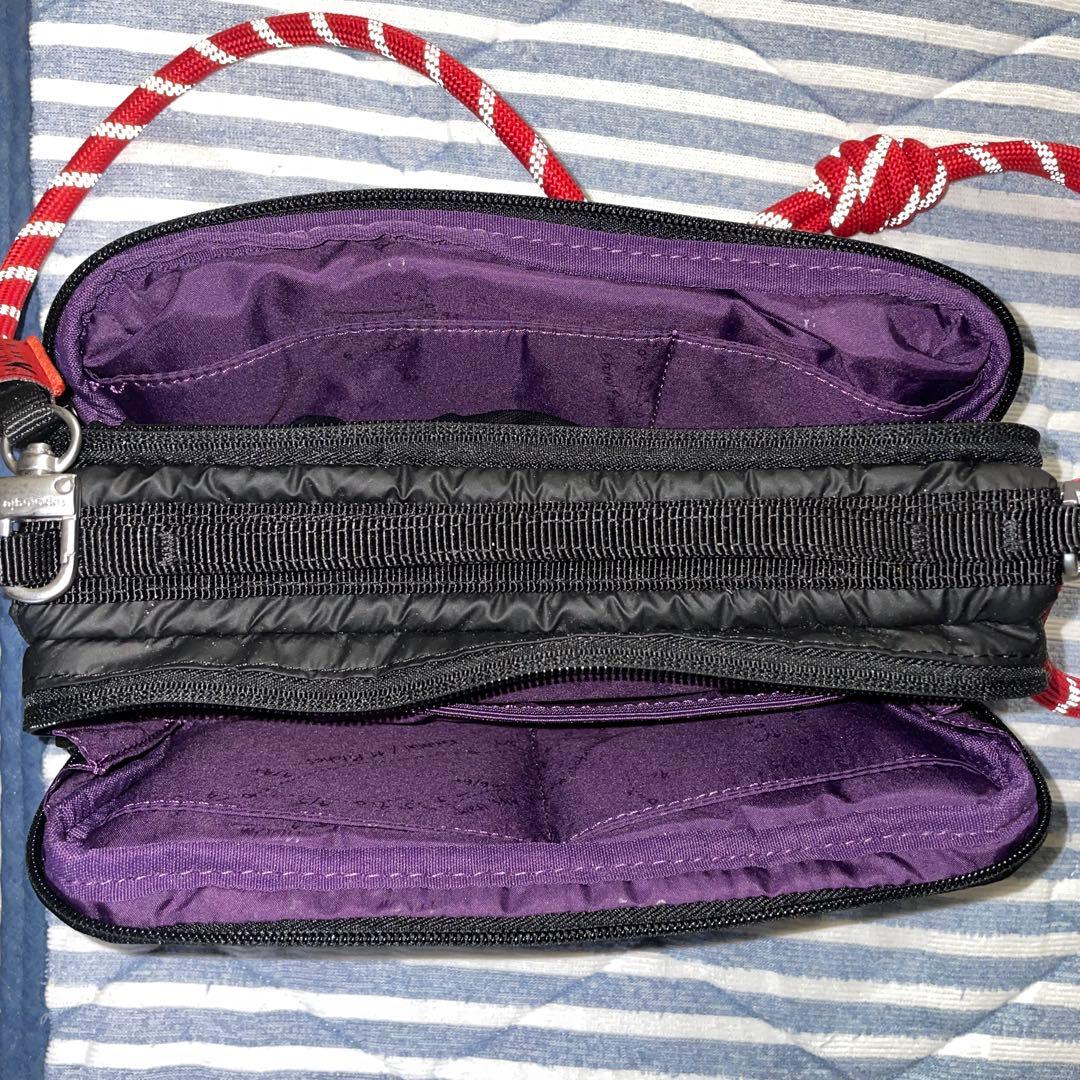 トポロジー　ボトル　サコッシュ　topologie