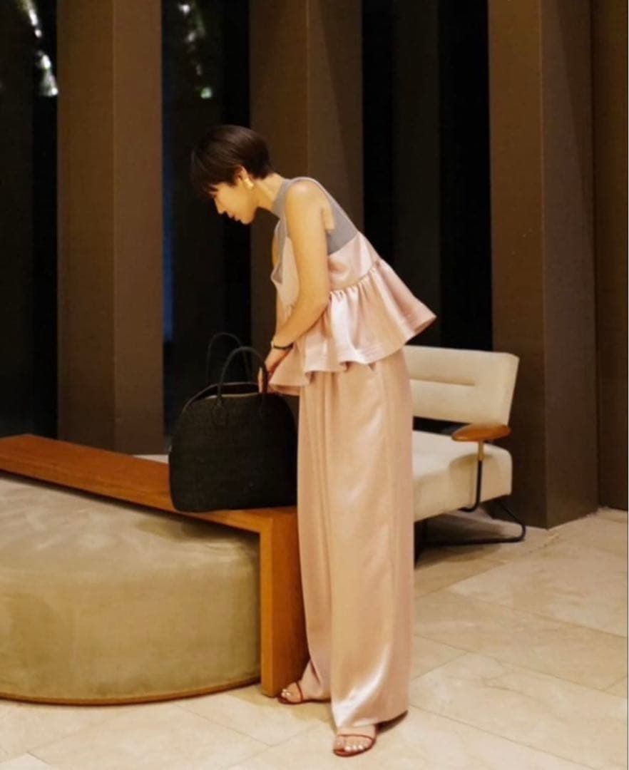 ピンク キャミソール フレアデザイン