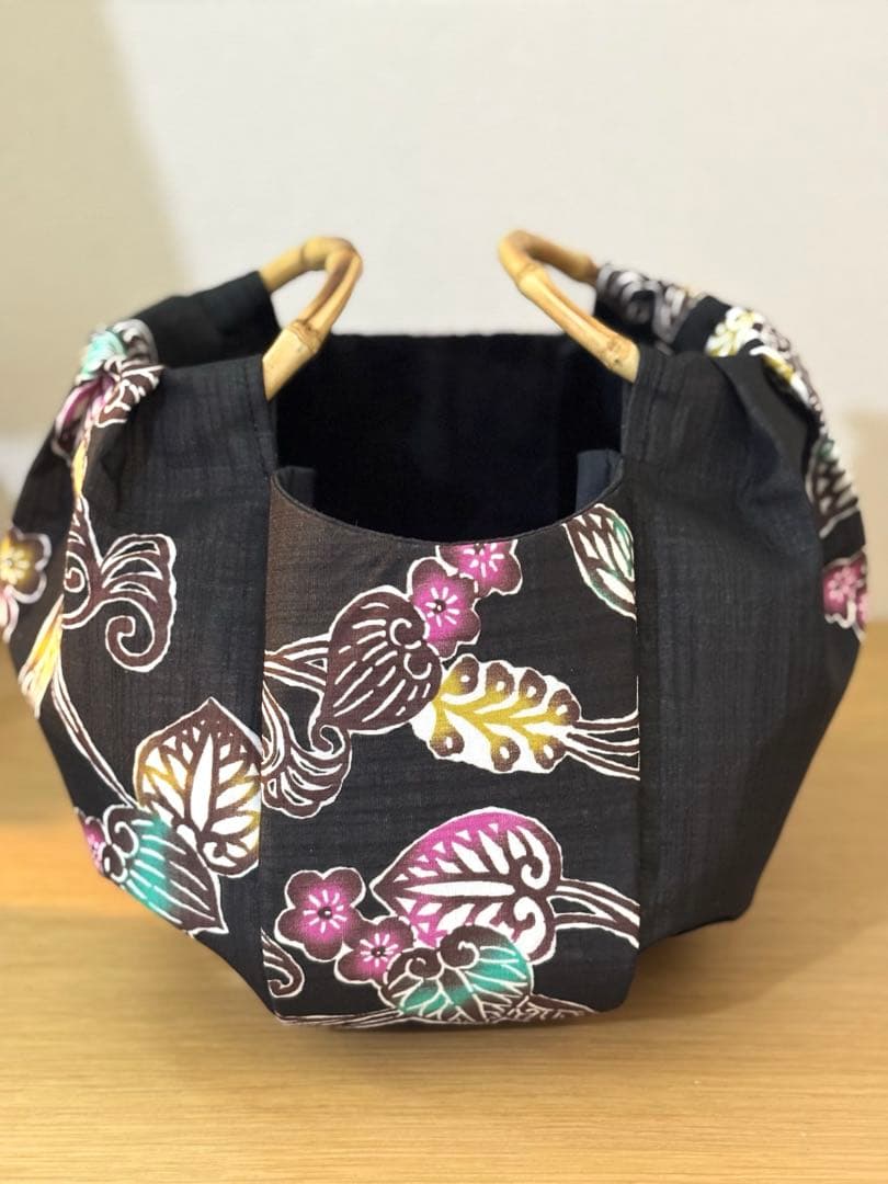 和装バック着物バック琉球紅型・琉球柄・葵の柄（黒）入学卒業結婚七五三振袖お宮参り