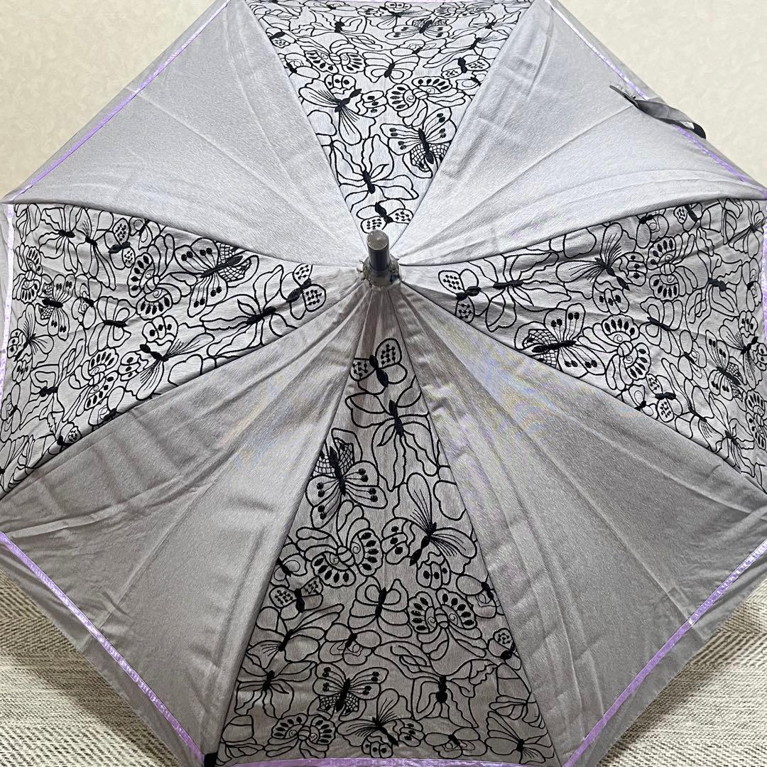 美品　ANNA SUI アナスイ　刺繍蝶柄　パゴタ傘　UV日傘