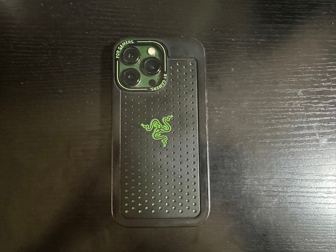 Razer ゲーミングケース付 iPhone13pro