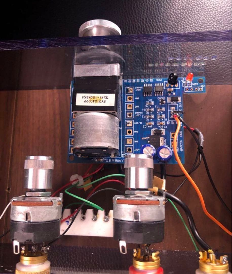 【自作passive attenuator】remote 付き 銘木天板組込⑤