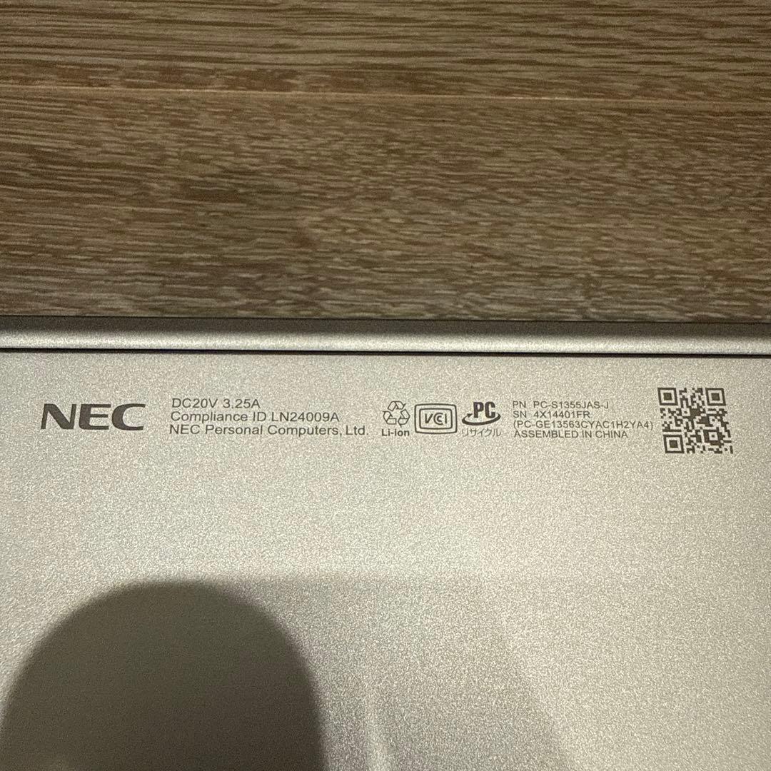 NEC LAVIE SOL S1355/JA 使用少(50時間)・美品