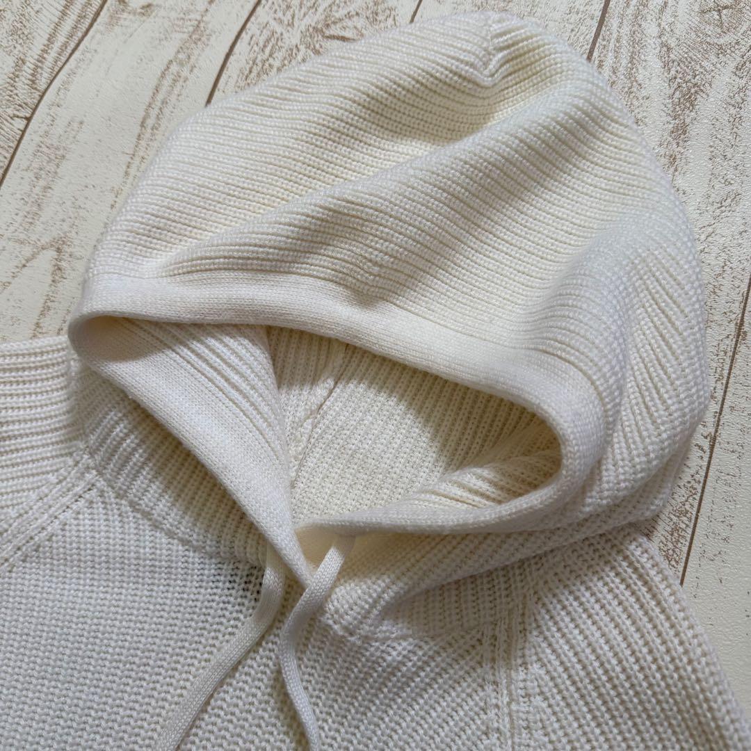 イタリア製【BAFY】ニットパーカー　ミドルゲージ