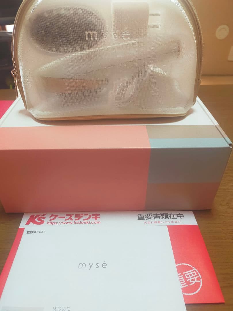 ヤーマン EMSリフトブラシ MS82W ホワイト