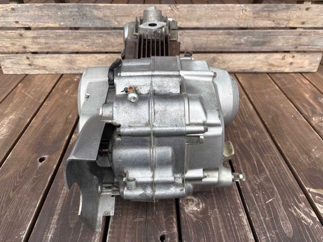 カブ90 デラックス　c90純正エンジン　HA02E