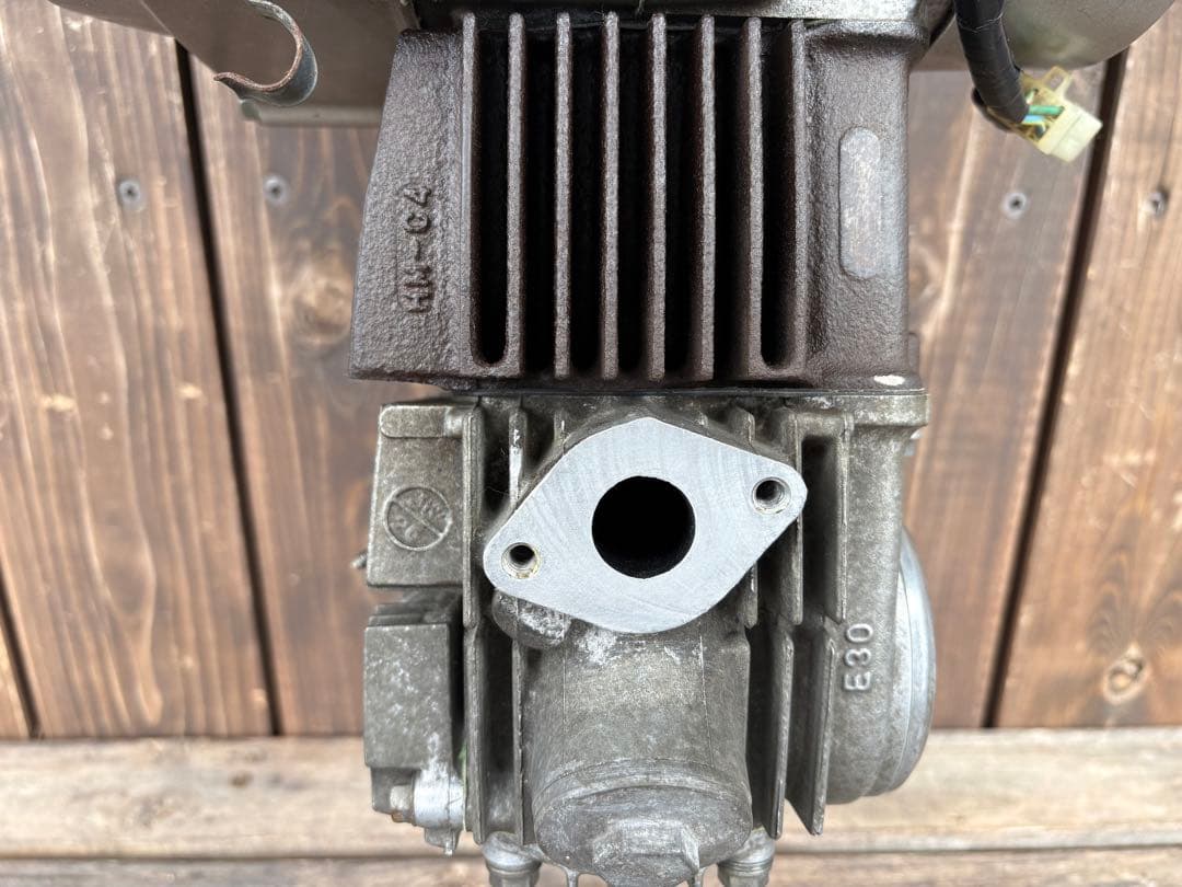 カブ90 デラックス　c90純正エンジン　HA02E