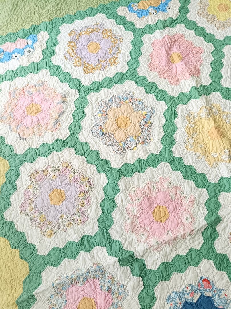 大判 ヴィンテージ パッチワークキルト ラグ マルチカバー 花柄 グリーン