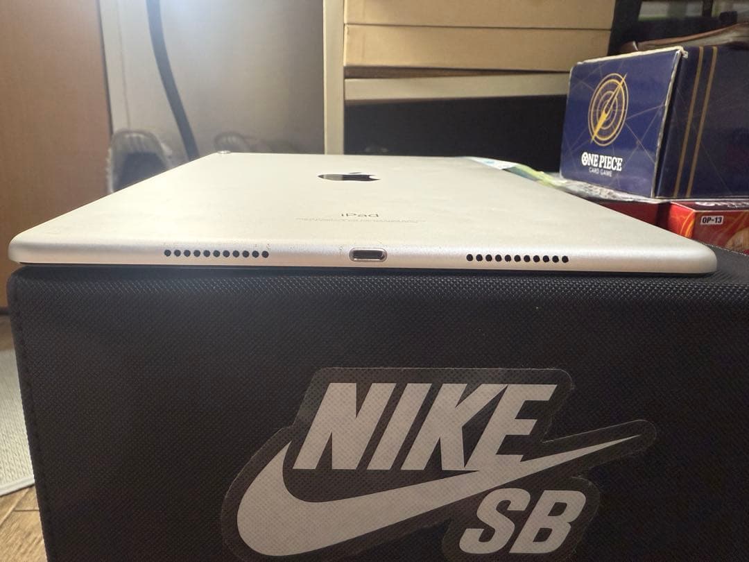 Apple iPad Pro 10.5インチ第1世代64GB シルバー