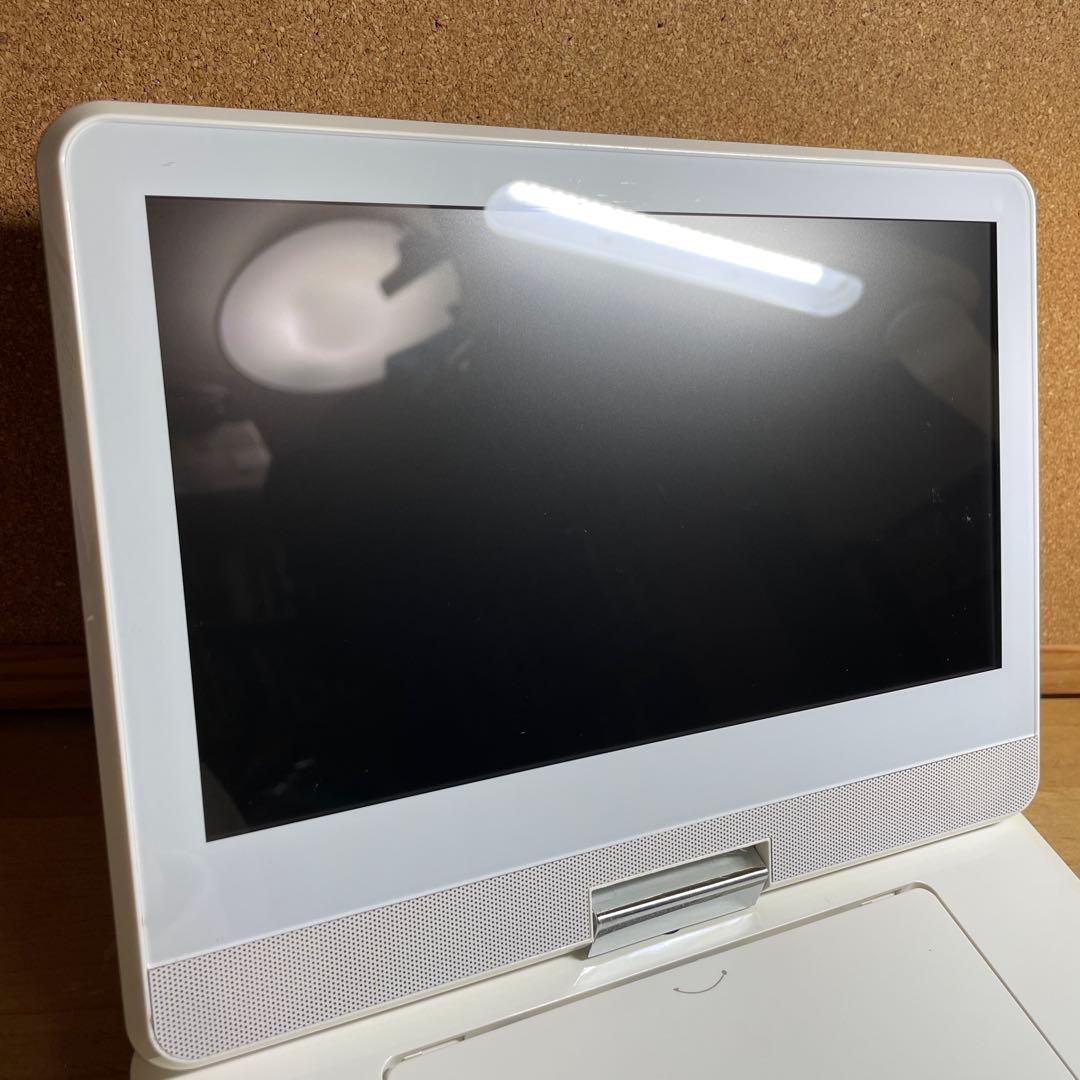 東芝レグザ 9インチポータブルDVD・BD・Blu-ray・ブルーレイプレーヤー