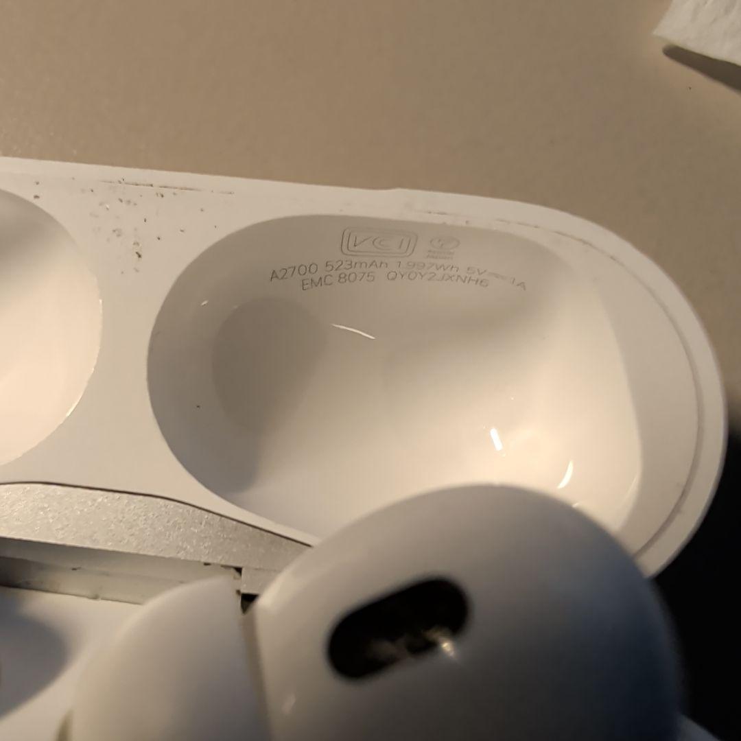 AirPods Pro2 本体 傷がありMagSafe 付き