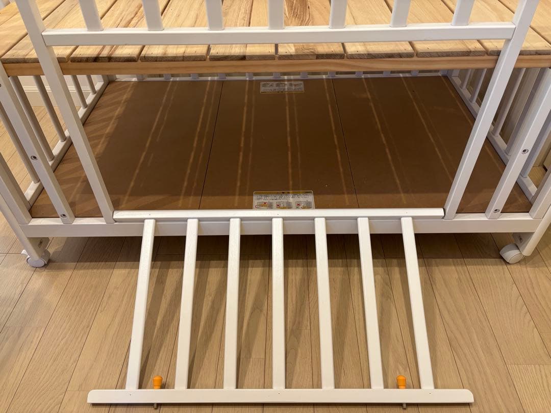 【宇都宮市内手渡し限定】ベビーベッド＋寝具セット