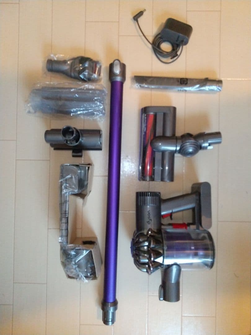 掃除機・クリーナー dyson DC62 MH