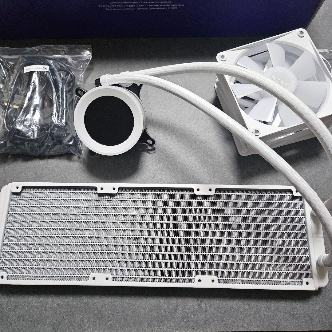 NZXT Kraken Elite 360 RGB 水冷クーラー
