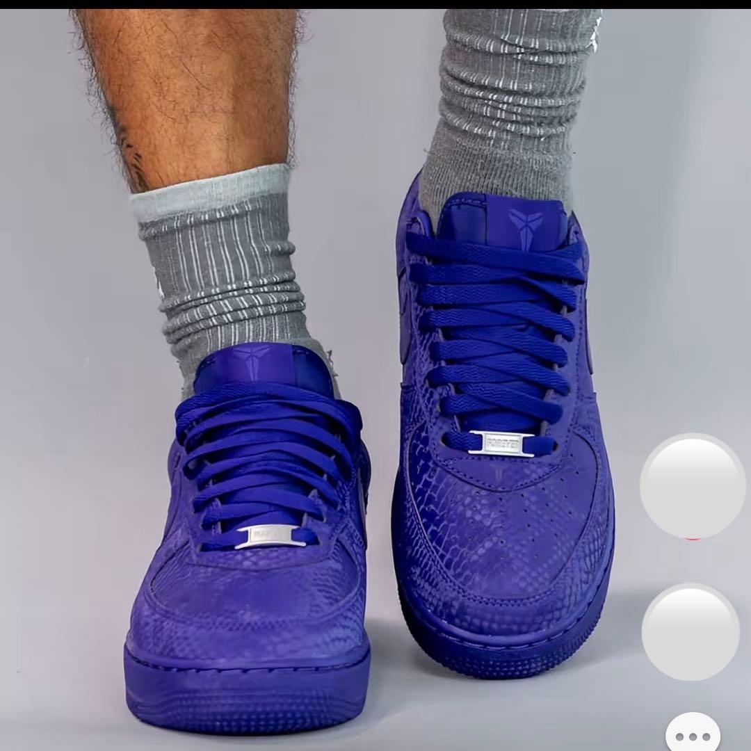 【正規品】　NIKE コービー　エアフォースワン　27.5 新品　即日発送