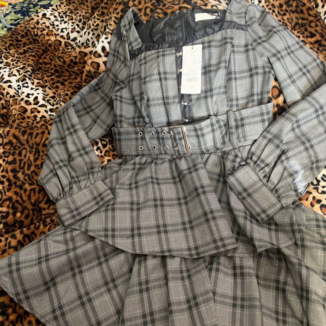 pium ピウム フロントホックティアードミニワンピース