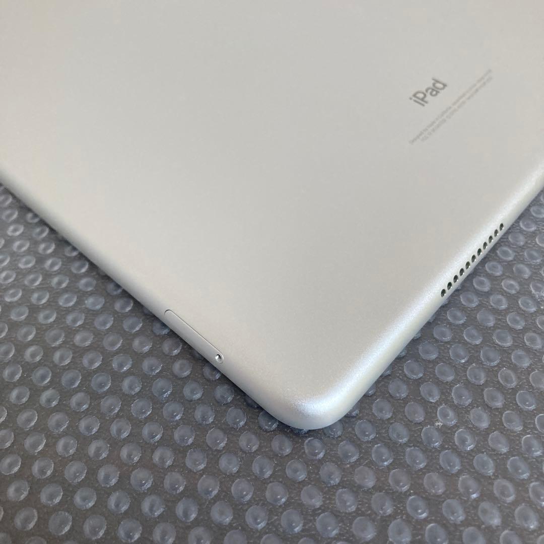 2521 外観美品☆iPad Pro 64GB 10.5インチ SIMフリー☆