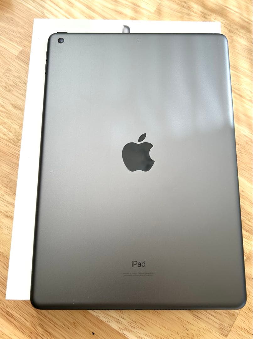 【※美品】iPad 第9世代 64gb