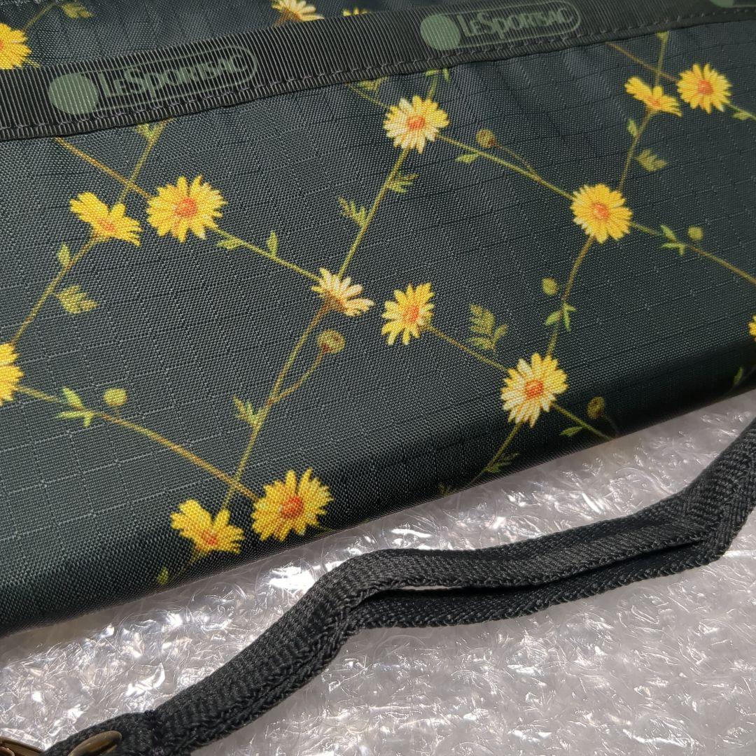 グリーン系統 ラウンドファスナー長財布 新品未使用 花柄 レスポートサック