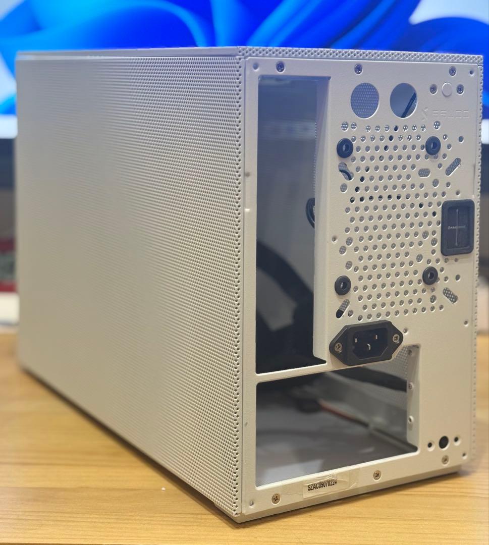 超小型でATX電源使えます！SSUPD MESHROOM D ITX PCケース