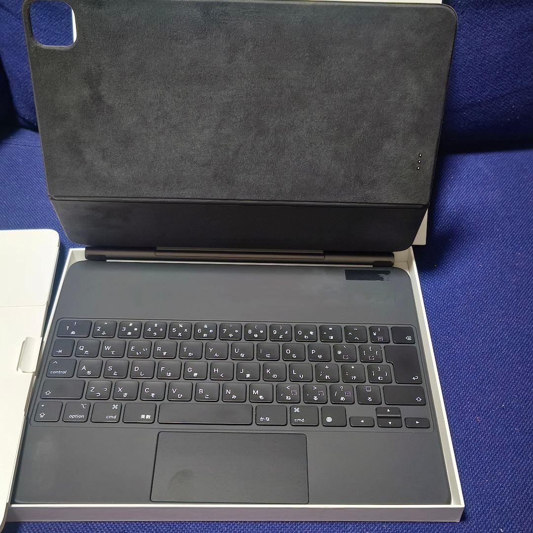 Apple　MagicKeyboard　MXQU2J/A　A1998