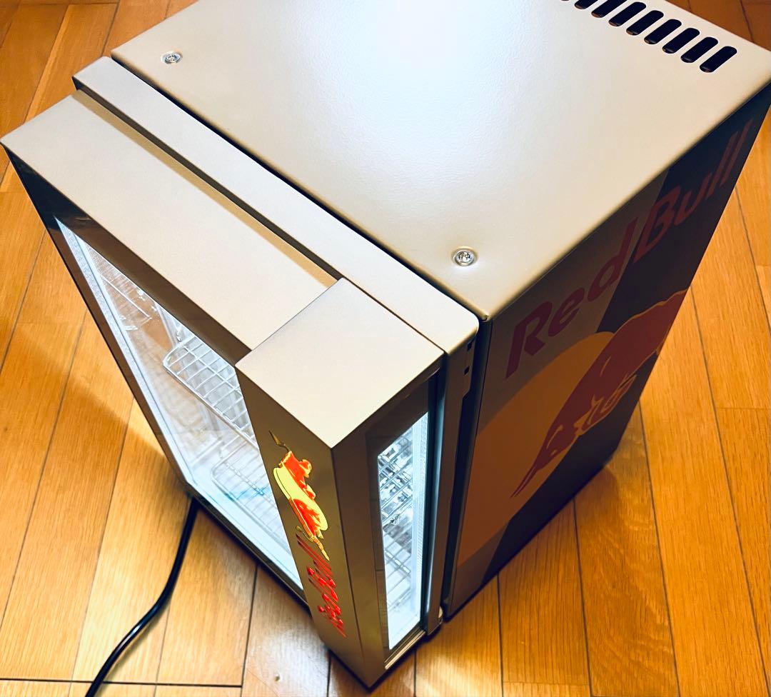 【新品未使用】Red Bull レッドブル 卓上 冷蔵庫 ショーケース 非売品