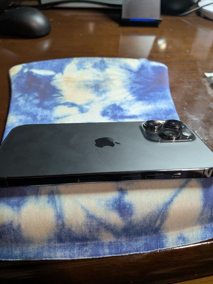 iPhone13Pro256GB シンガポール版 SIMフリー バッテリー98%