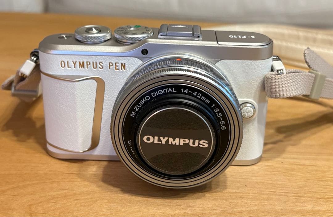 OLYMPUS PEN E-PL10 本体＆標準レンズ