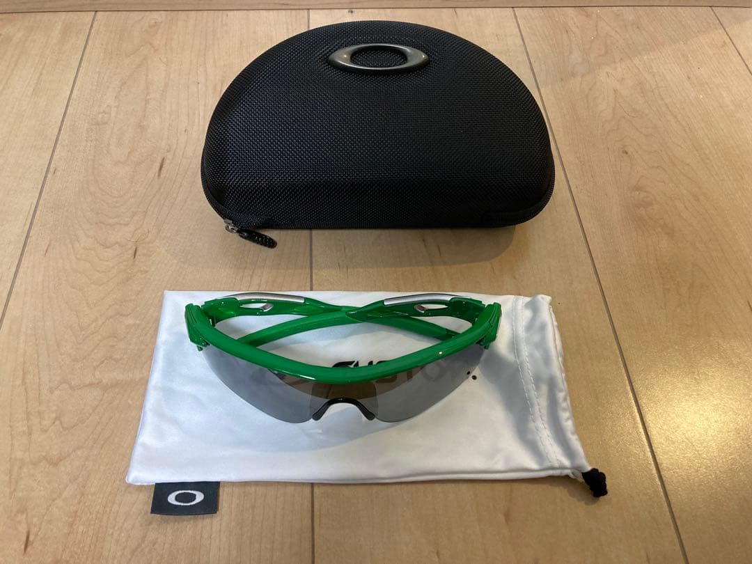 オークリー レーダー カスタムオーダー サングラス 野球 ランニング 偏光レンズ