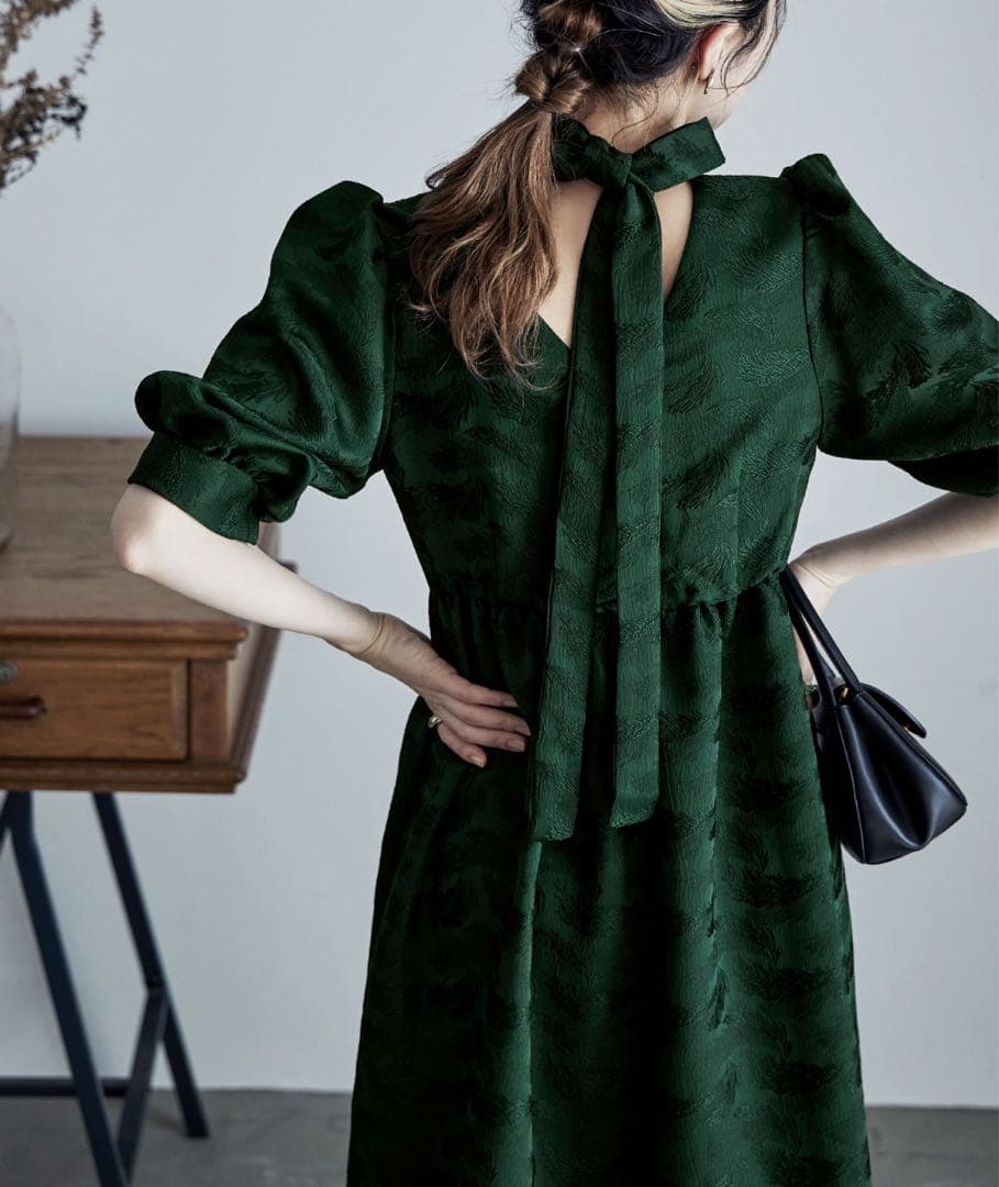 etoll. ジャガードパフスリーブドレス/グリーン