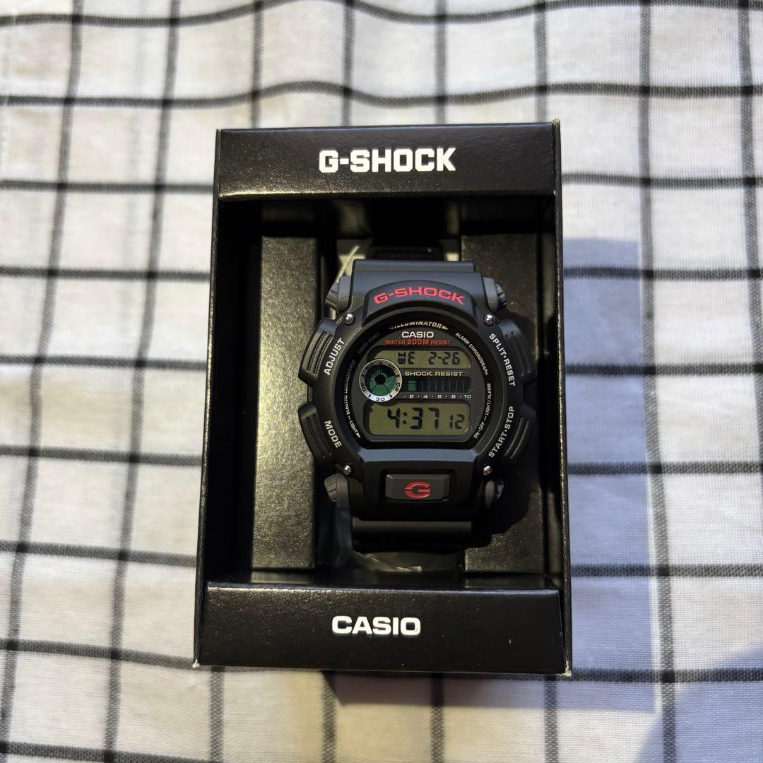 CASIOカシオ G-SHOCK DW-5600シリーズ DW-9052ユーズド
