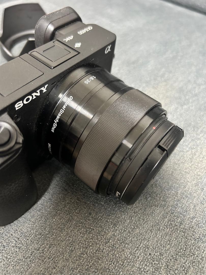 コ*ハ様 SONY α6400 ミラーレスカメラ 本体とレンズ付き