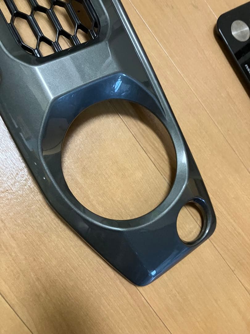 ジムニー　ジムニーシエラ　グリル　jb74 jb64