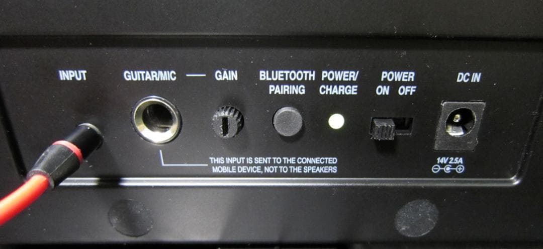 IK MULTIMEDUA iLoud Bluetoothスピーカー